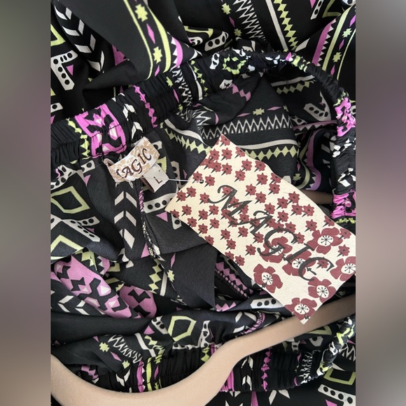 Tribal flowy skirt - Picture 3 of 3